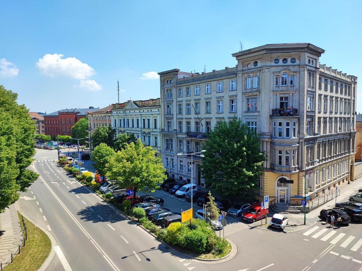 Centrum Grand Apartament Swidnica  Exterior photo